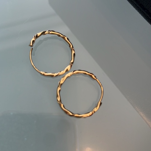 Italy Jewelry - Italy  18 karat gold, solid, Hope Earrings 2 gram